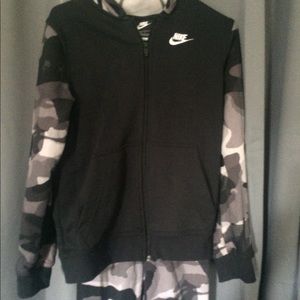 Boys Nike sweater hoodie set